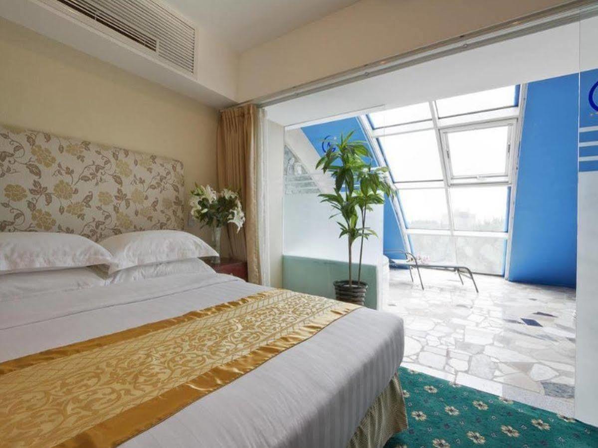 Beijing Starmoon Hotel Екстер'єр фото